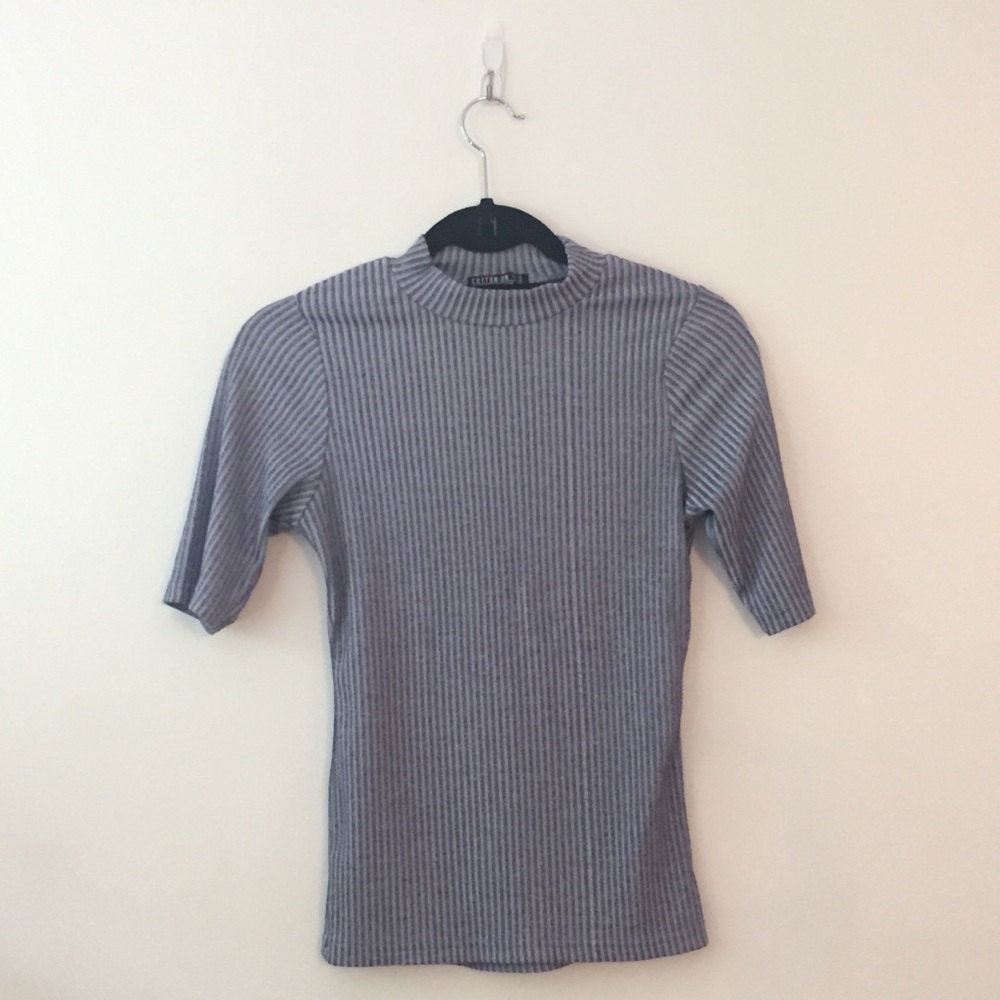 Cotton on blue ribbed mockneck